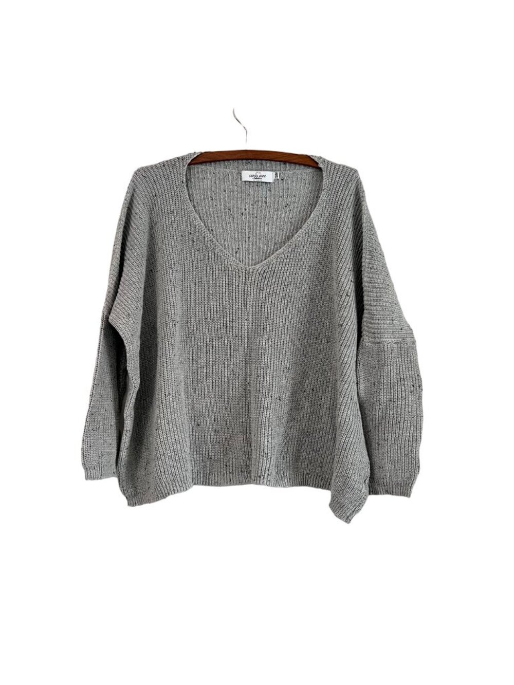 Carly Jean Los Angeles Speckled Gray Boxy Slouchy Vneck Sweater Size S/M